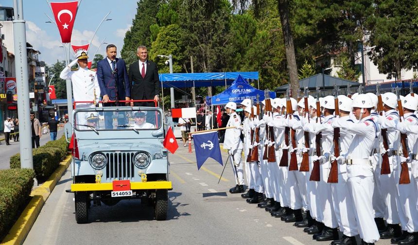 Gölcük'te 30 Ağustos Zafer Bayramı Coşkusu