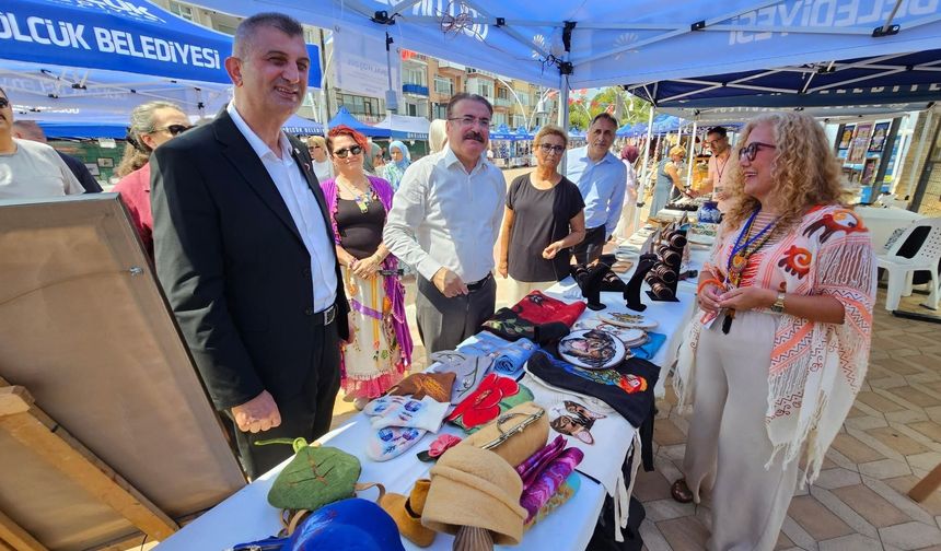 Gölcük Belediyesi Geleneksel El Sanatları Festivali Başladı