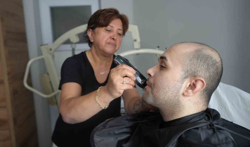Ağrılar içinde cihaz için onay bekleyen felçli vatandaş: 'Artık dayanamıyorum'