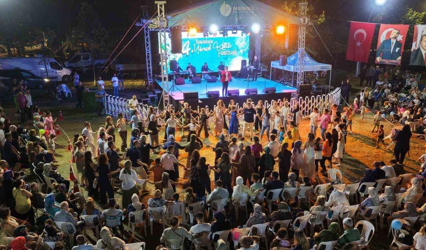 Anadolu'nun tüm renkleri sahilde buluştu