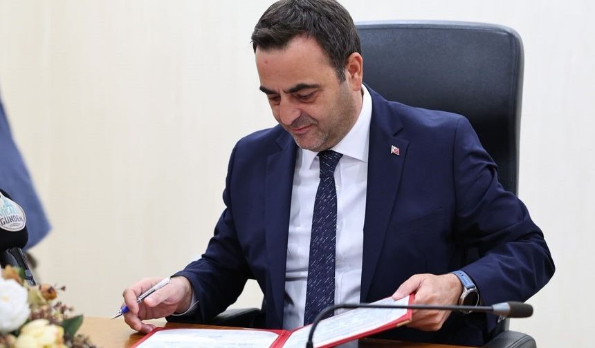 Başiskele'de inşa edilecek 24 sınıflı ilkokul için protokol imzalandı