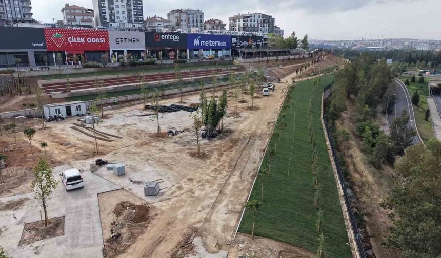 Çayırova'da park ve yeşil alanlar yenileniyor