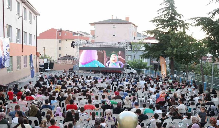 Gebze'de açık hava sineması etkinliklerinin adresi Köşklüçeşme oldu