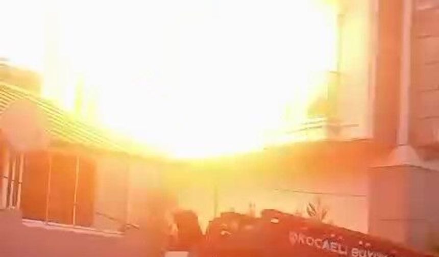Mutfakta yangın çıktı, doğalgaz bomba gibi patladı