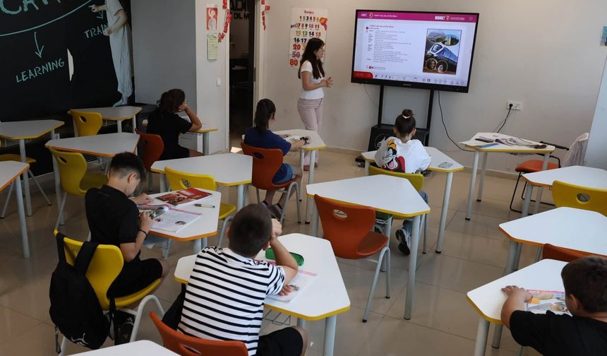 Genç Akademi’de Yaz Kursları Devam Ediyor