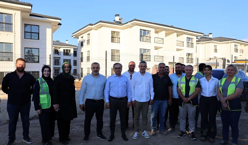 Hayri Baraçlı’dan Kartepe Evleri’nde Son İnceleme