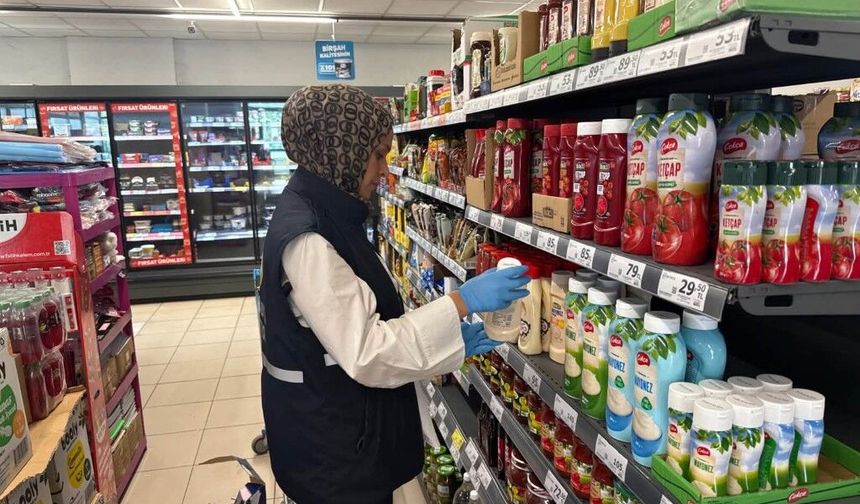 Kartepe’de Fahiş Fiyat ve Etiket Denetimi