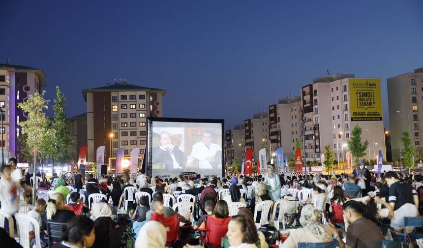 Körfez’de Nostalji Dolu Gece Yaşandı