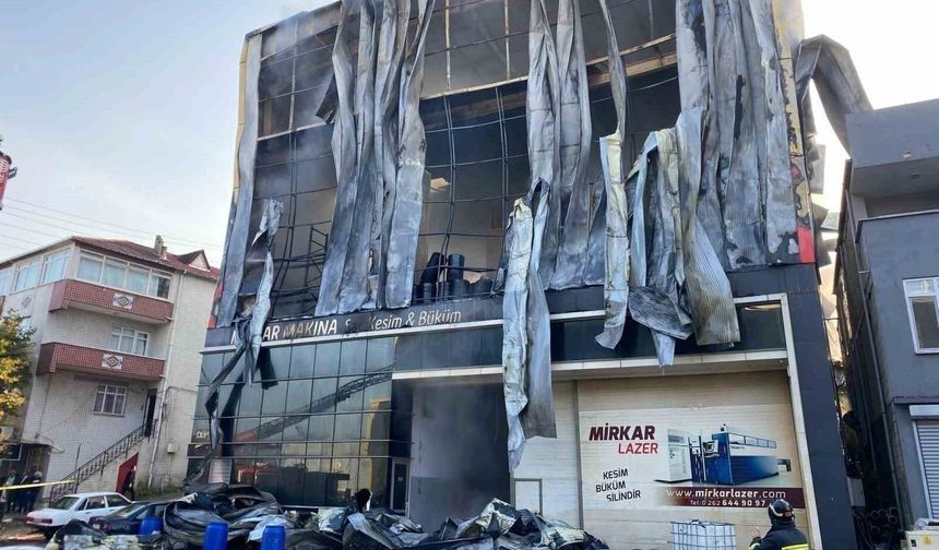 Dilovası'ndaki fabrika yangını davasında kamu görevlileri savunma yaptı