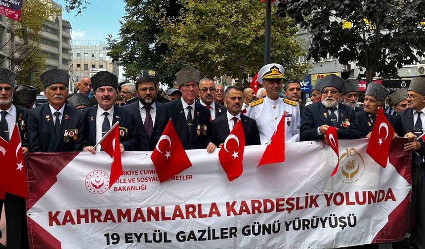 Gaziler Günü'nde kahramanlara vefa yürüyüşü
