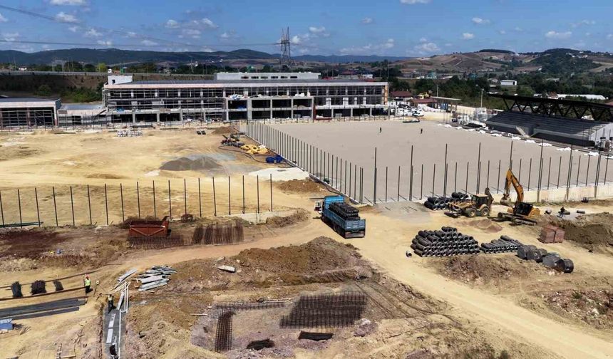 Kocaelispor'un yeni yuvası yüzde 50 tamamlandı