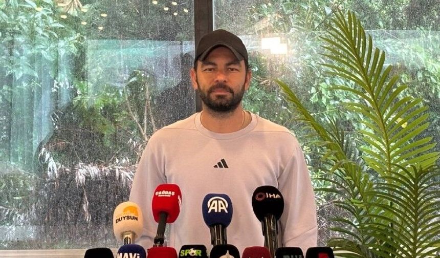 Selçuk İnan'dan milli takım yorumu: 'Dünkü mağlubiyeti daha çok maç öncesi hazırlanmaya bağlıyorum'