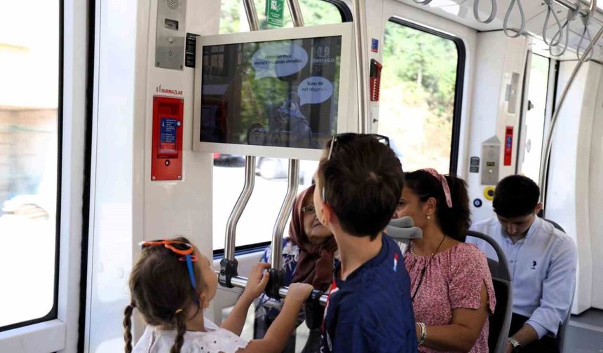 Tramvayda Yolculuk Kuralları Animasyonlarla Anlatılıyor
