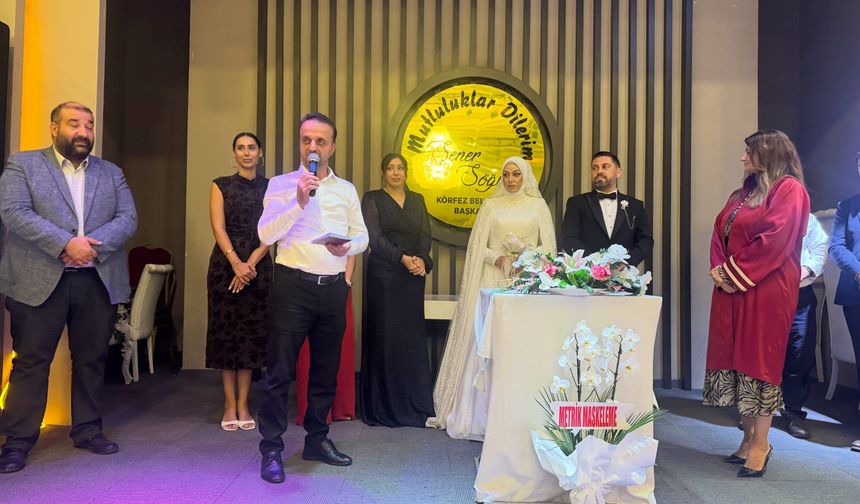 Kübra Ve Hüseyin Dünyaevine Girdi