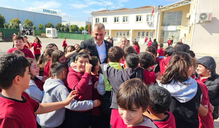 Gölcük Belediyesi’nden Eğitime Destek