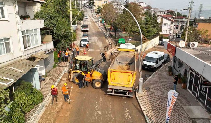 Diliskelesi'nde elektrik hatları yer altına alınıyor