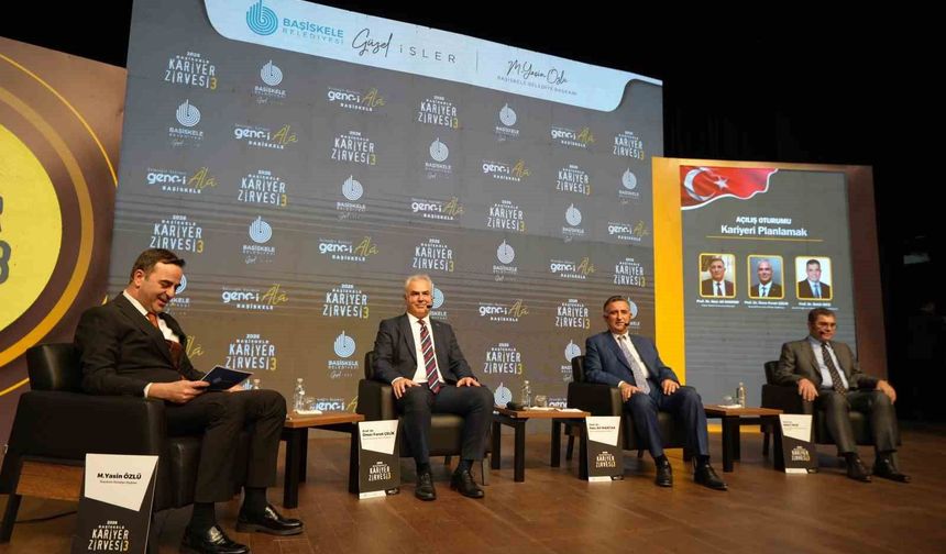 Gençlere kariyer yolculuğunda yol gösterecek zirve