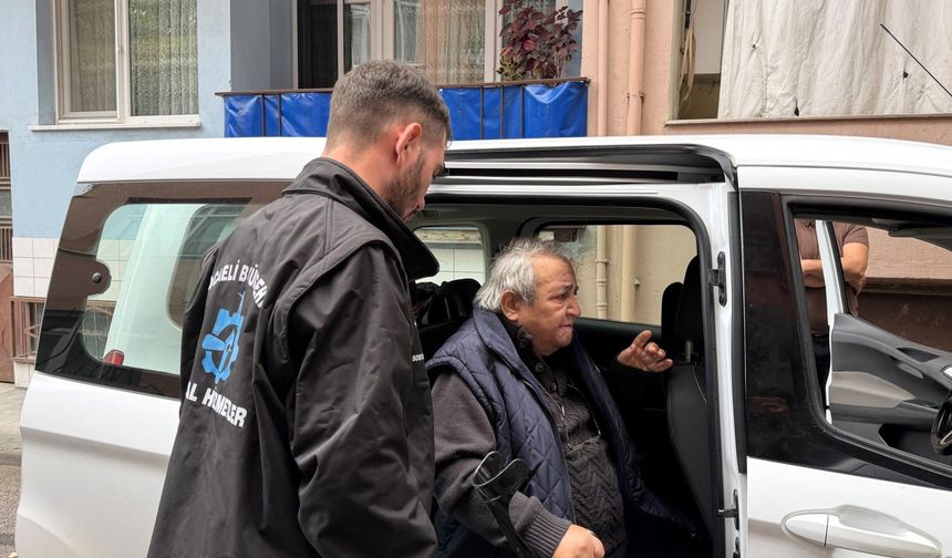 Aydın Amca, “Geniş Ailem” İle Yalnız Değil