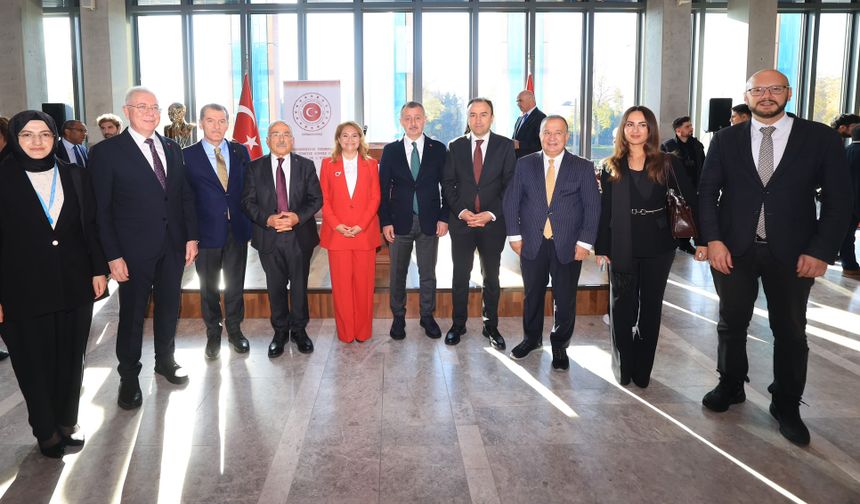 Cumhuriyet Bayramı Resepsiyonu’na Katıldı