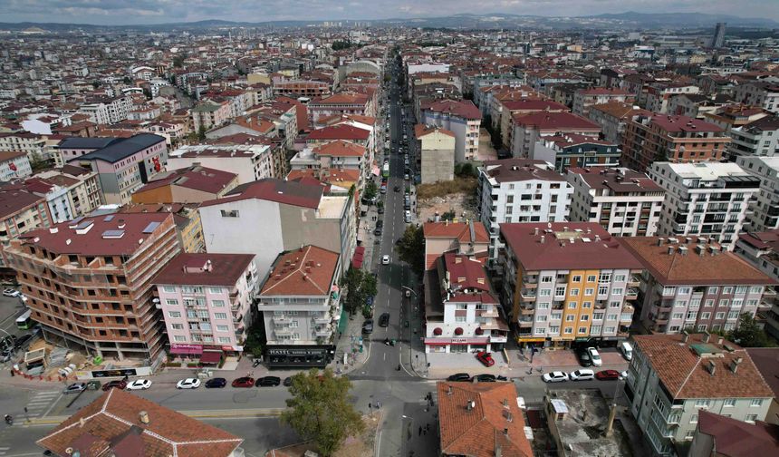 Şehit Numan Dede Caddesi yeni yüzüyle hizmette