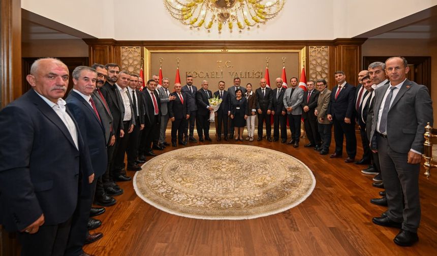 Kocaeli'de Muhtarlar Günü Coşkusu: Muhtarlardan Vali Aktaş’a Ziyaret
