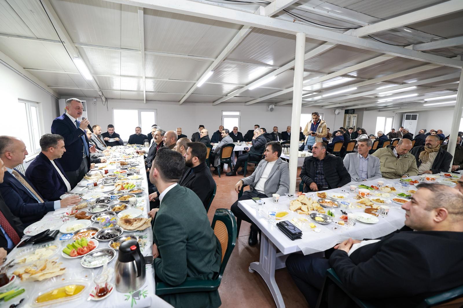 Başkan Büyükakın'a Vanlılardan Sıcak Karşılama (4)