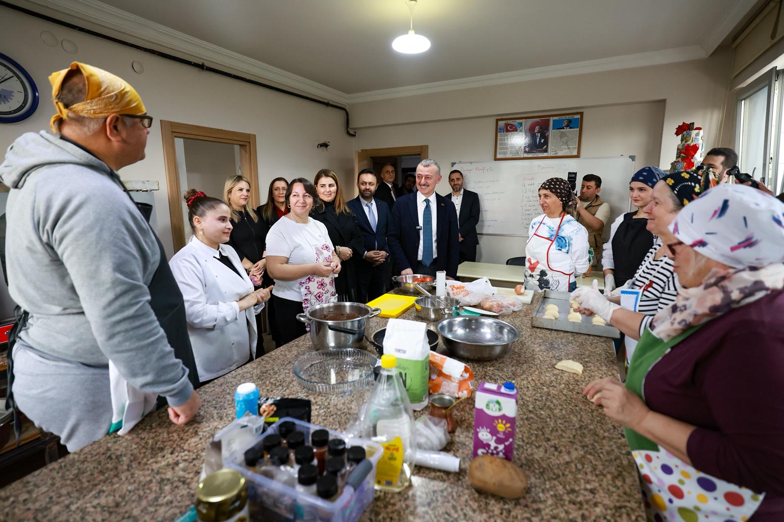 Başkan Büyükakın'dan Ko Mek'e Ziyaret (4) (1)