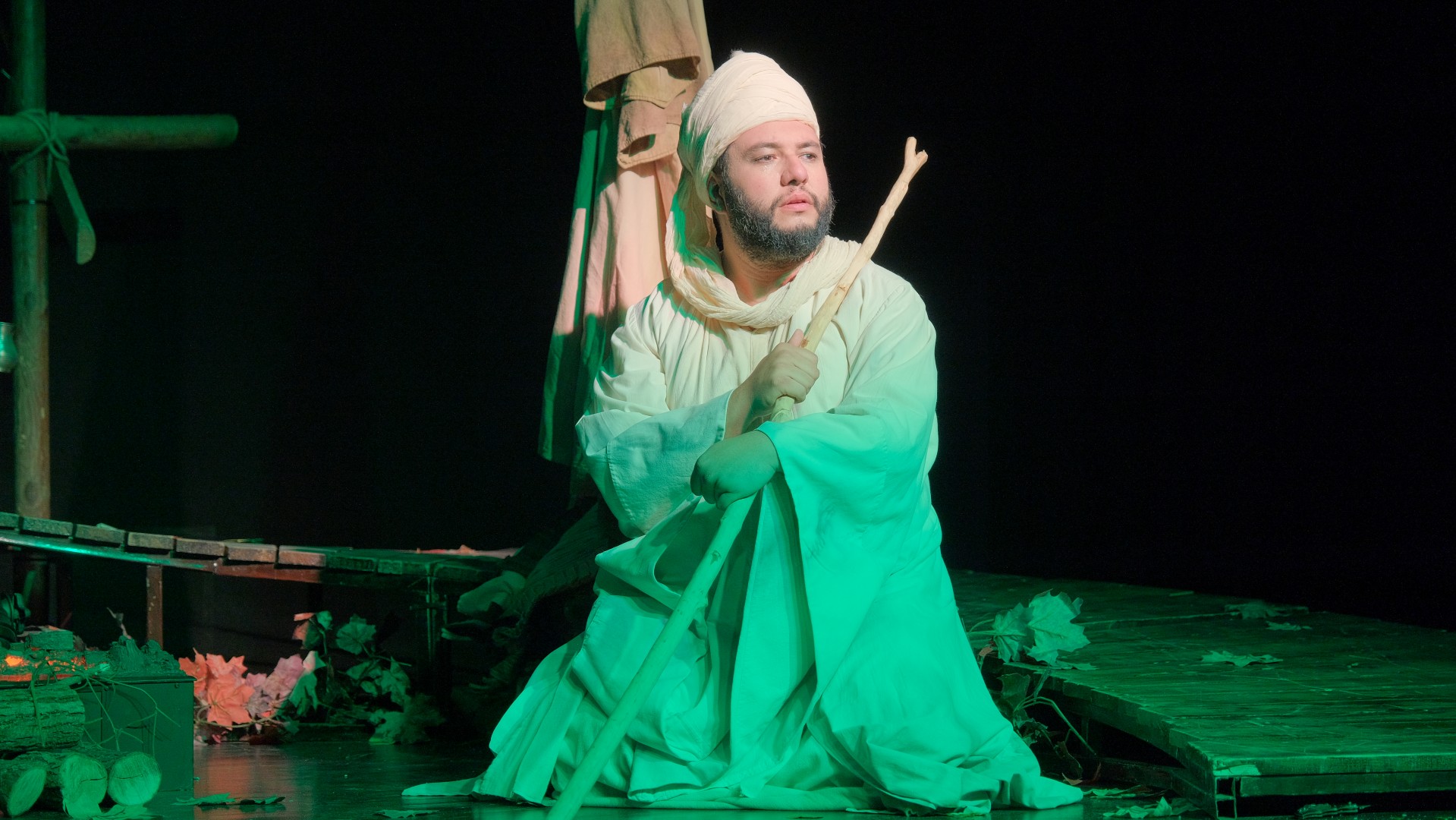 Şehir Tiyatroları'na İnegöl'de Alkış Yağmuru (1)