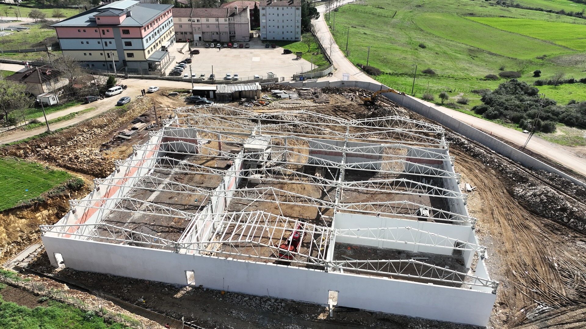 Kandıra Fındık Deposu'nda Yapısal Imalatlar Tamam (2)