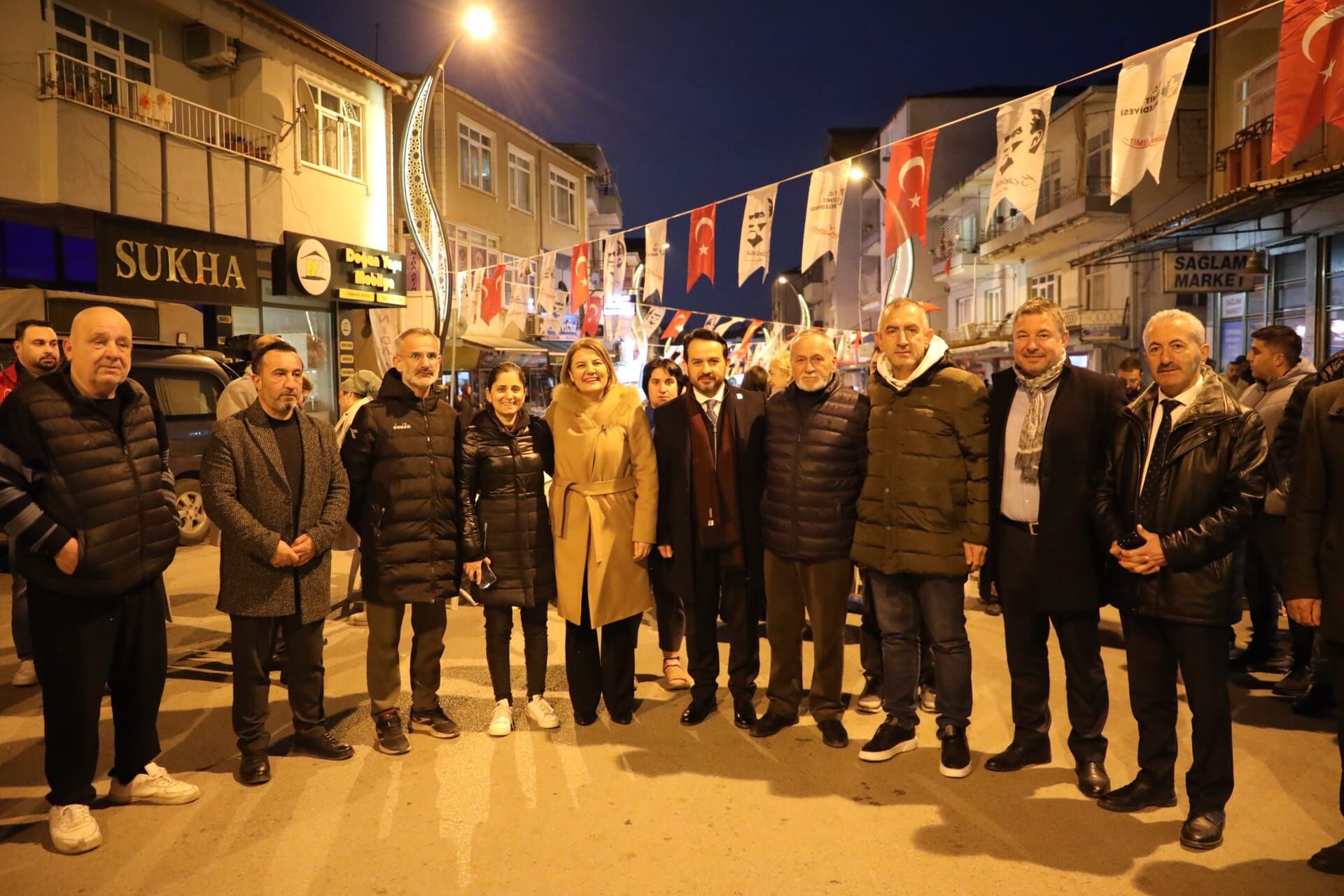 Fatma Başkan, Kuruçeşme’de Vatandaşlarla Iftar Sofrasında Buluştu (8)