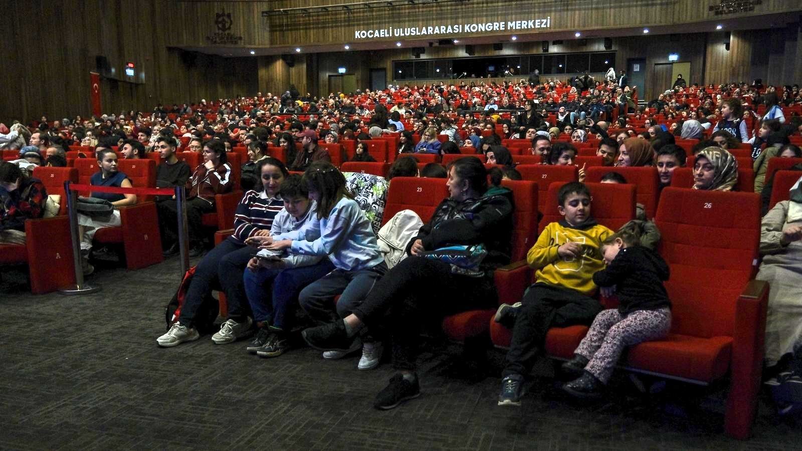İyilik Kılavuzu, Körfez'in Dipten Dirilişine Tanıklık Etti (2)