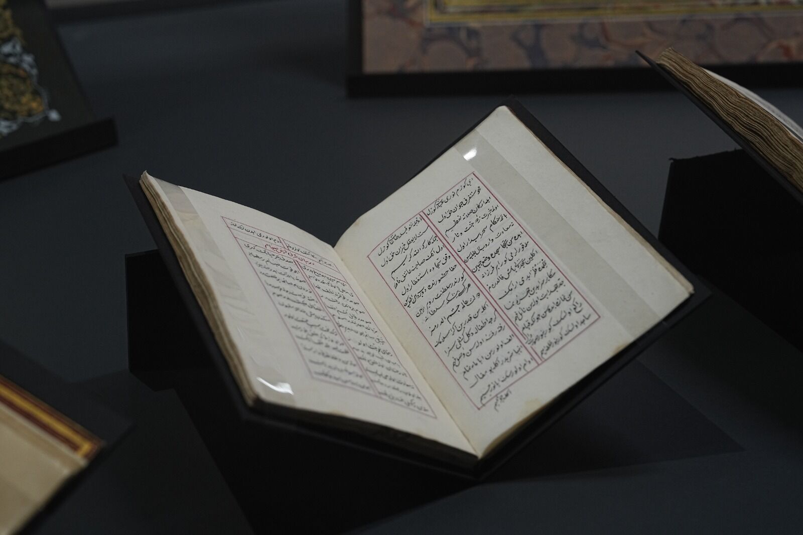 Mukaddes Emanetleri 23 Bin Kişi Ziyaret Etti (10)