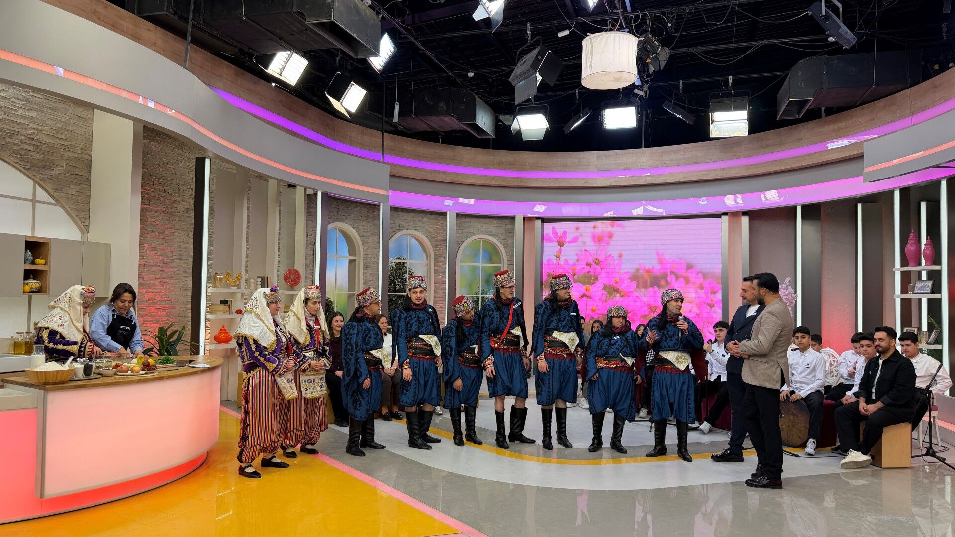 Tüm Türkiye, Gonca'nın Efeleri Ile Gurur Duydu (5)