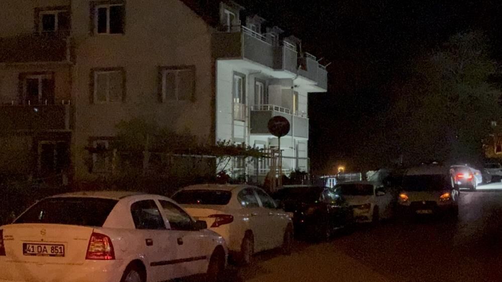 A W687781 02