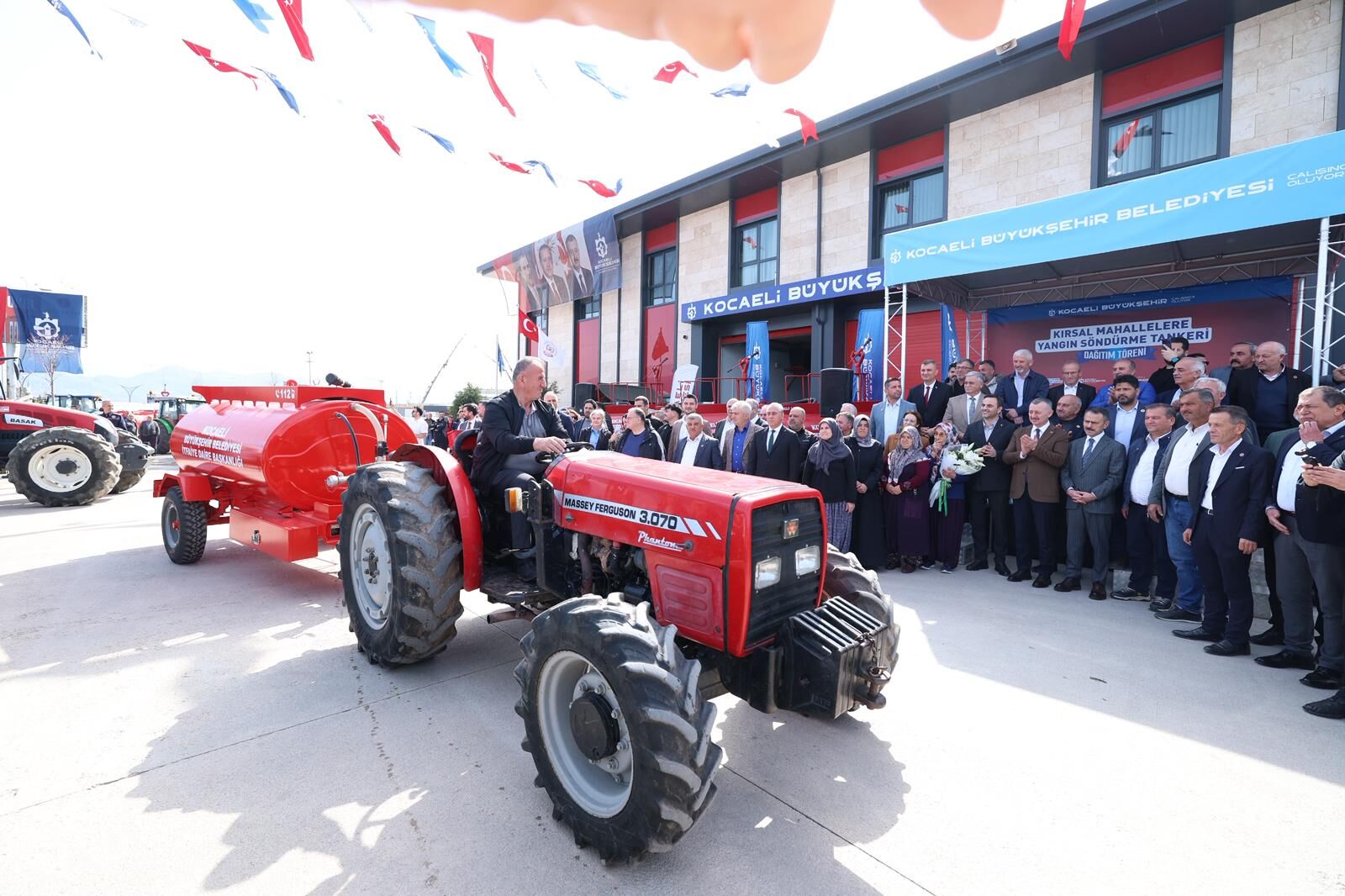 “Afetlere Müdahale Hızında Örnek Gösteriliyoruz” (3)
