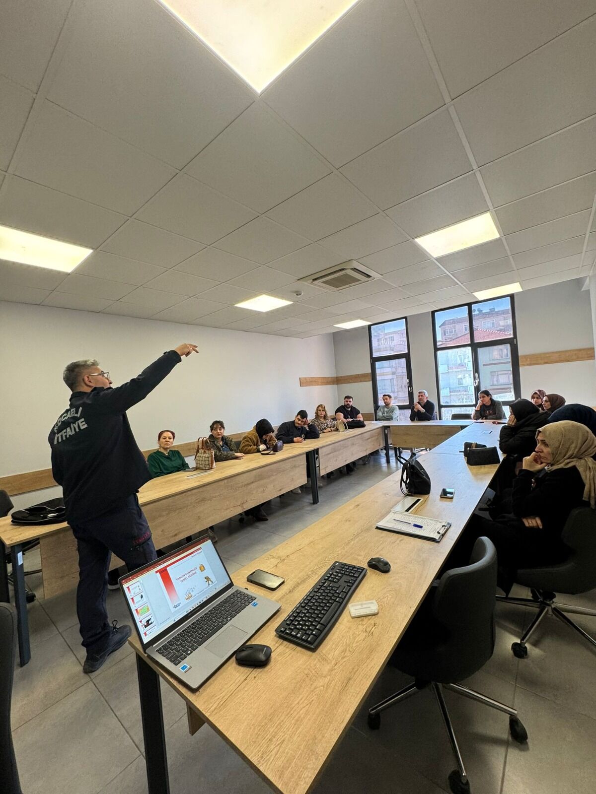 Bilgievleri Personeli Yangına Karşı Bilinçlendirildi (6)