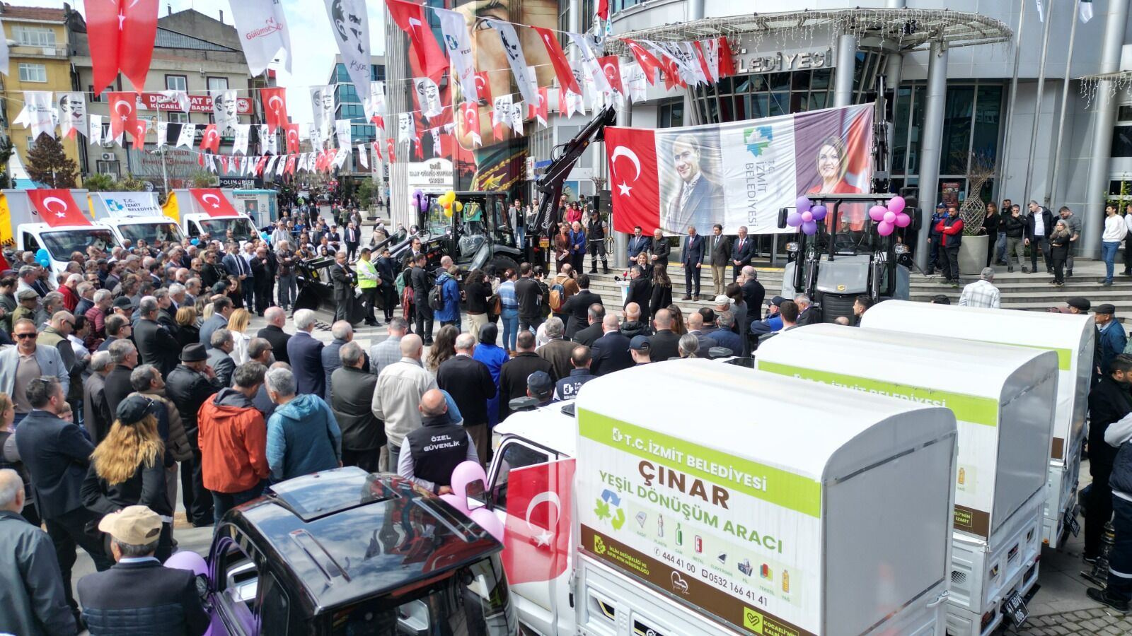 İzmit Belediyesi Araç Filosunu Büyüttü Hedef 2027’De 400 Araç (11)