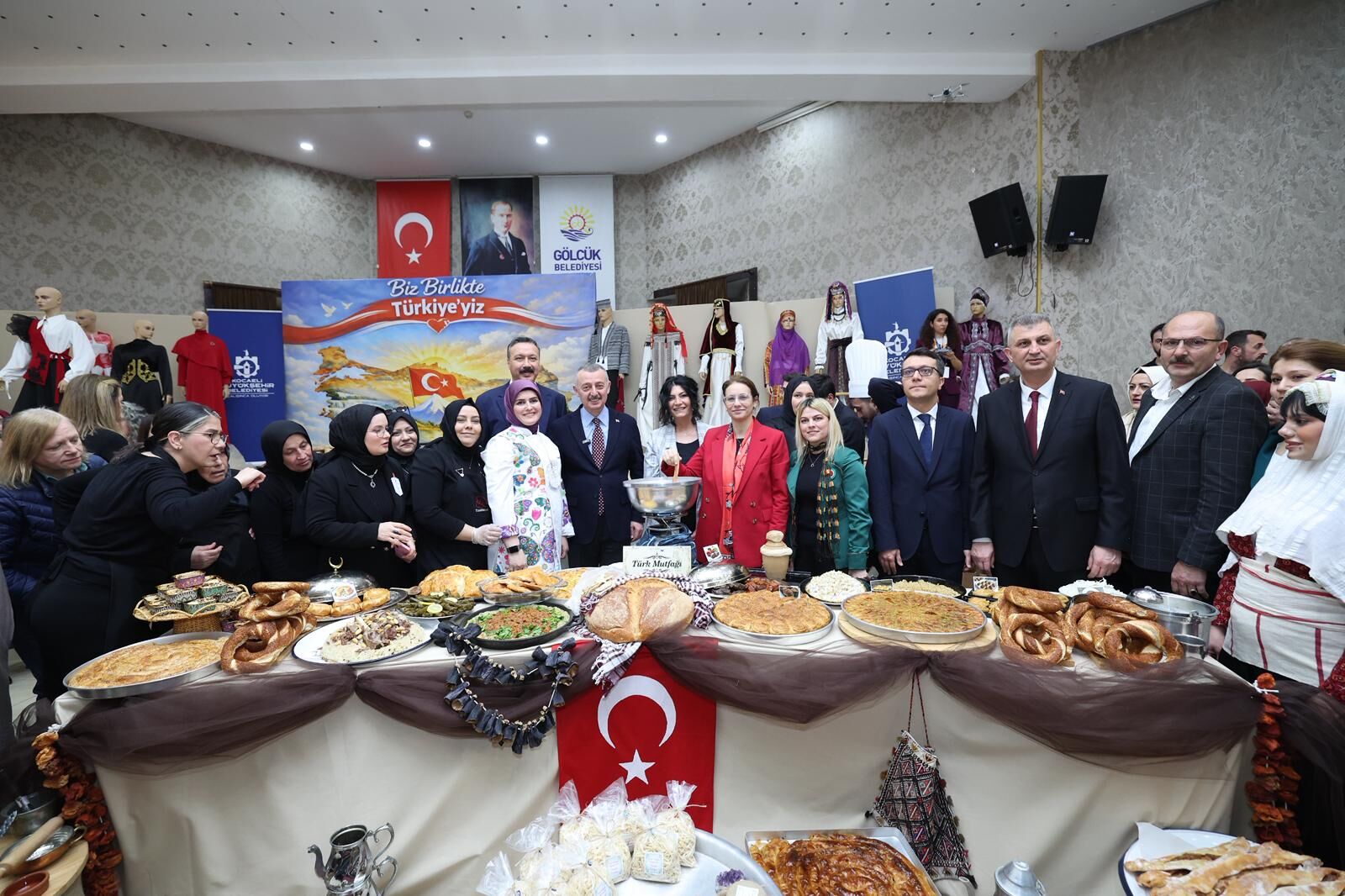 Ko Mek’te Üçüncü Yıl Sonu Sergisi Gölcük’te Açıldı (19)