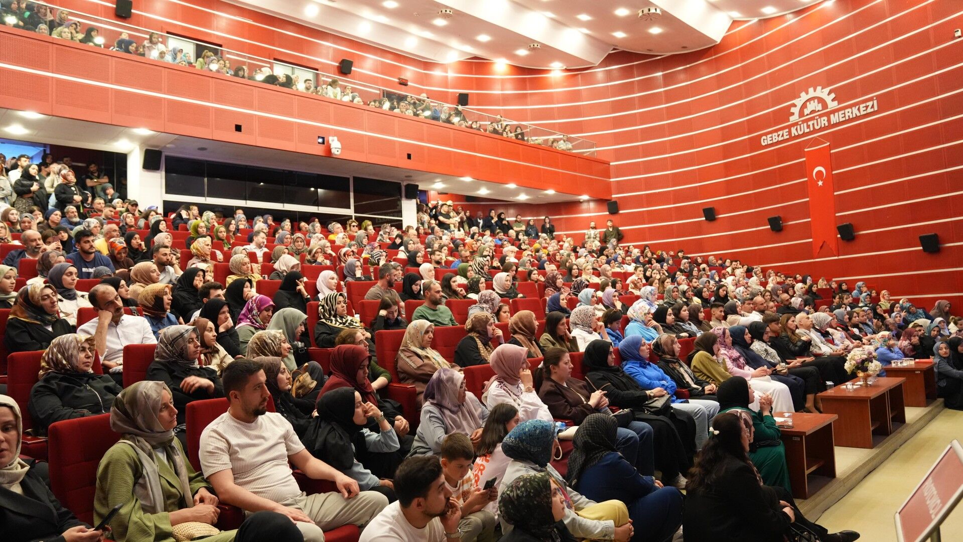 “Aile, Insanın Ilk Mektebidir” (1)