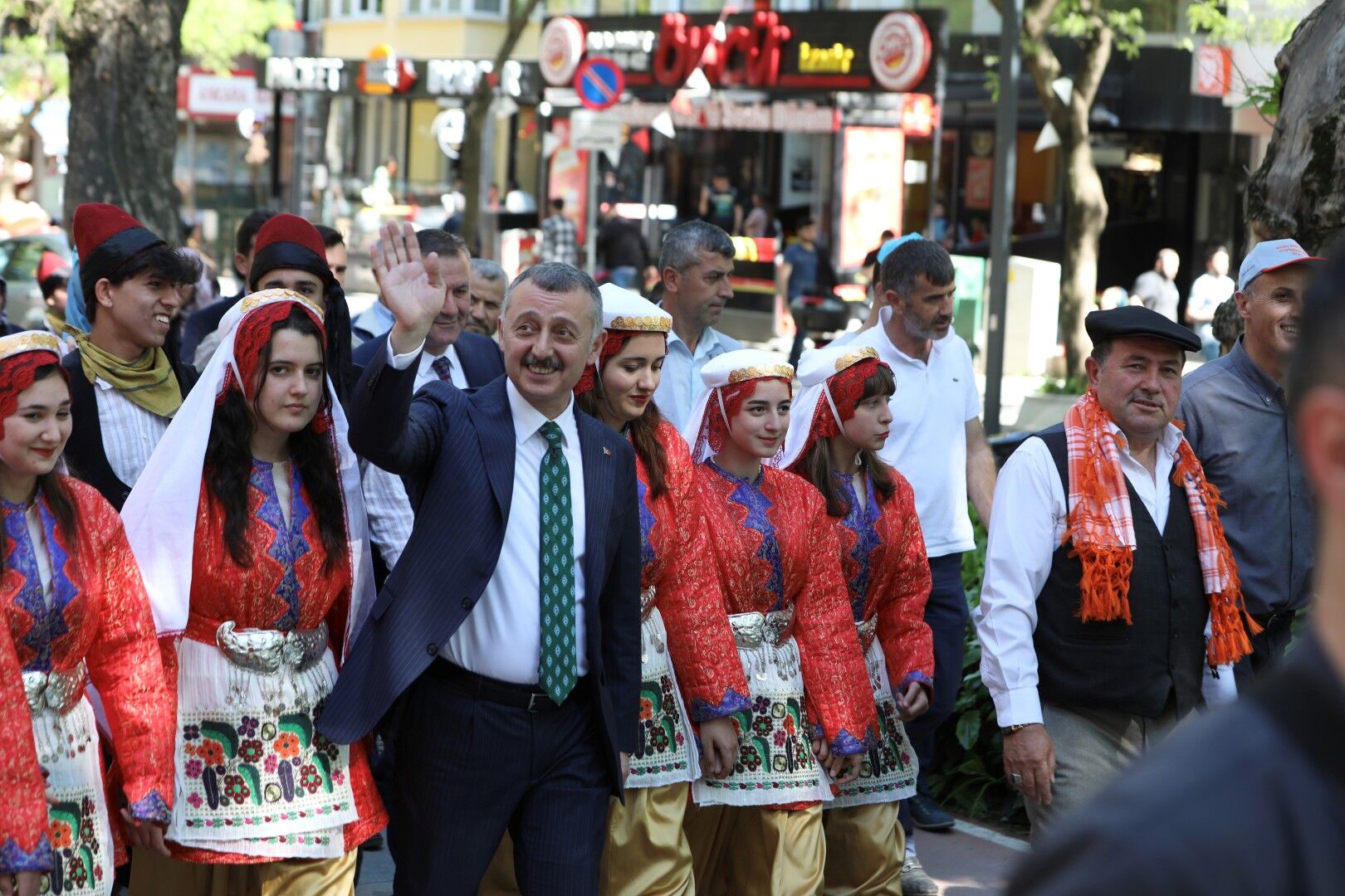 Çiftçinin Emeği Bu Şenlikte Taçlanacak (4)