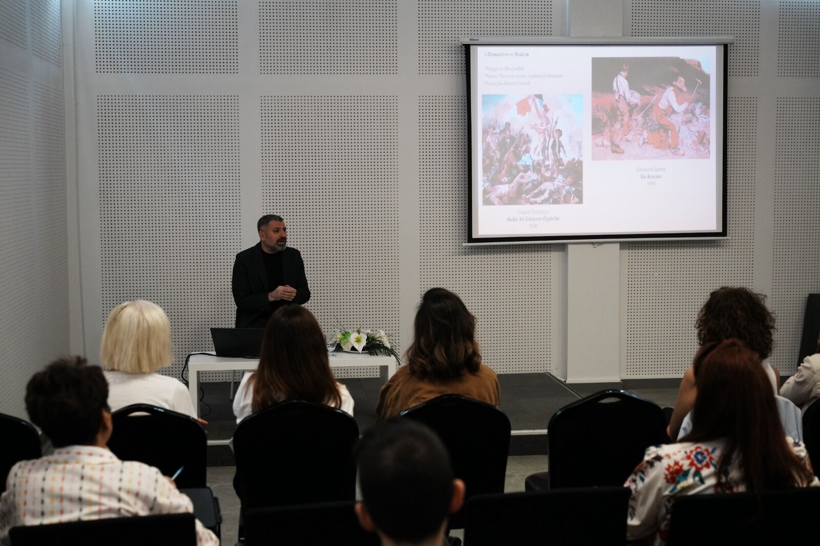 Yaşar’dan Seka Sanat İhtisas Merkezi’ne Büyük Övgü (4)