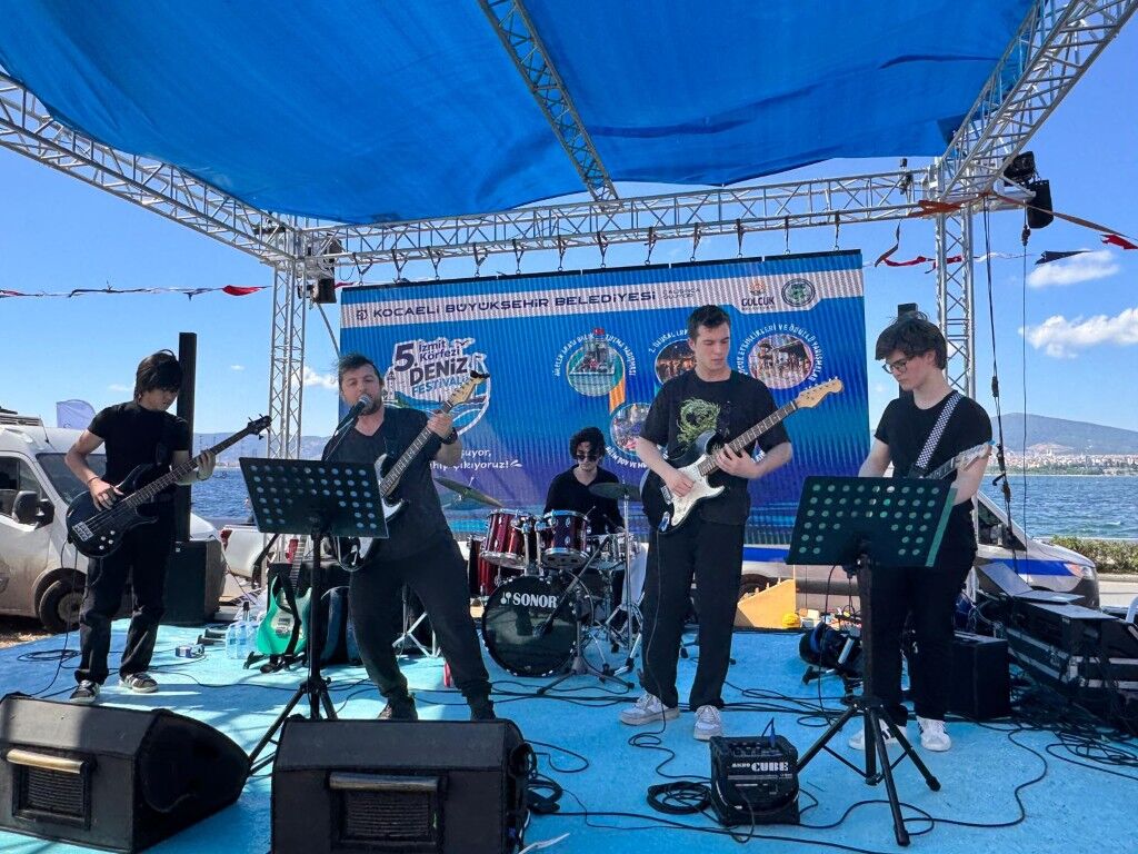 Deniz Festivali, Değirmendere’yi Renklendirdi (13)