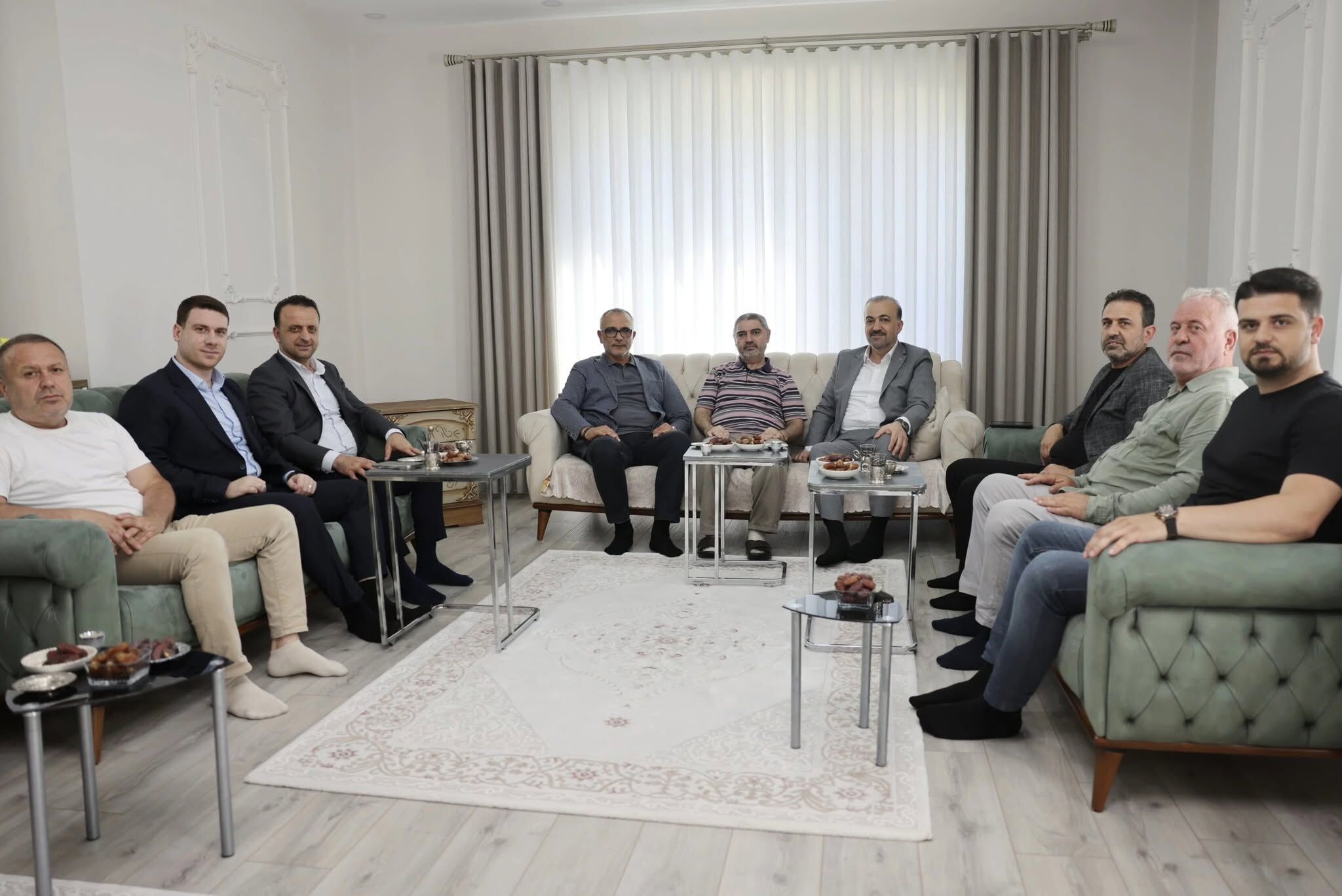 Şahi̇n (2)
