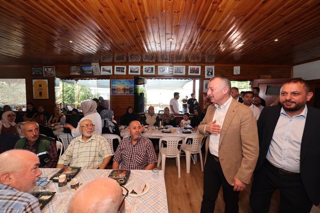 Yörükler’den Başkan Büyükakın’a Şiirli Karşılama (5)