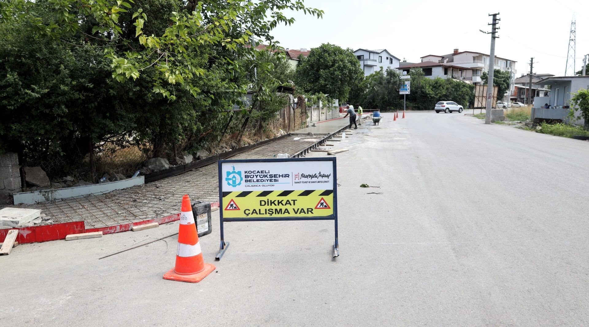 Büyükşehir’den Çiftlik Mahallesi’nde Üstyapı Seferberliği (7)