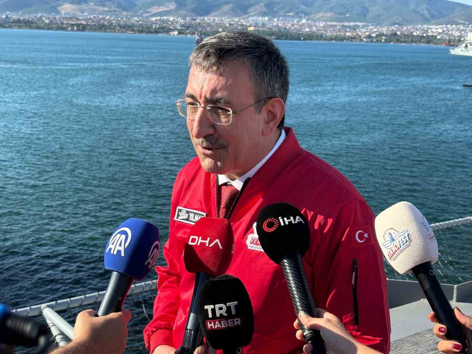 Cumhurbaşkanı Yardımcısı Cevdet Yılmaz: 'Güçlü olmak zorundayız'