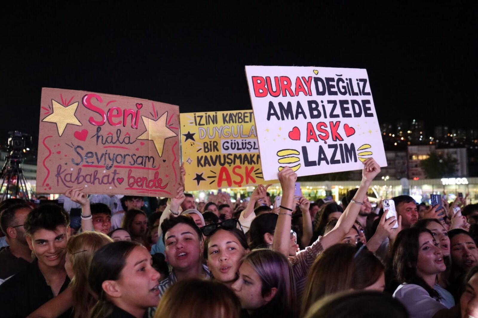 Meydanda Sezon Heyecanı, Sahnede Buray Coşkusu (2)
