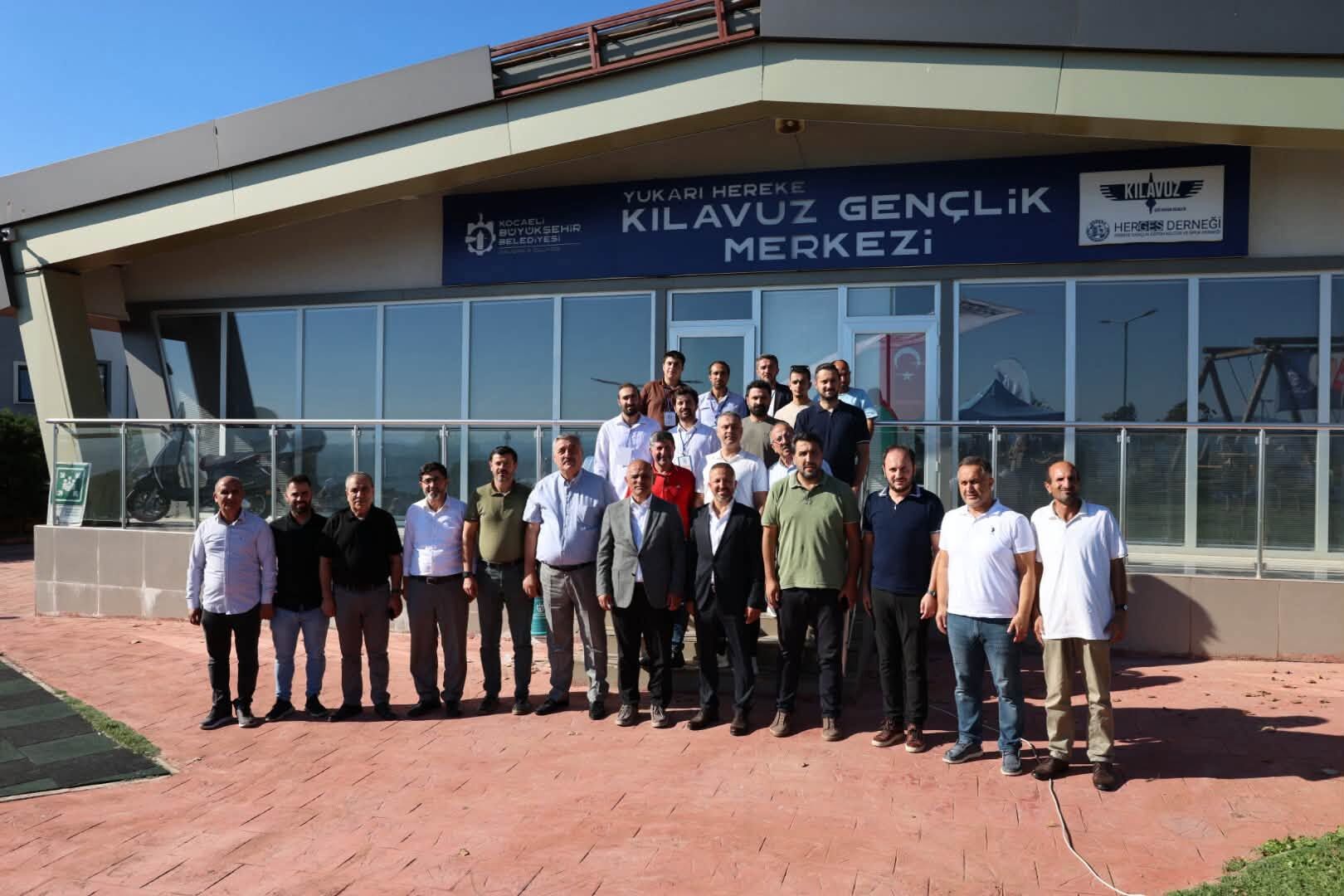 Bi̇rli̇kte (4)