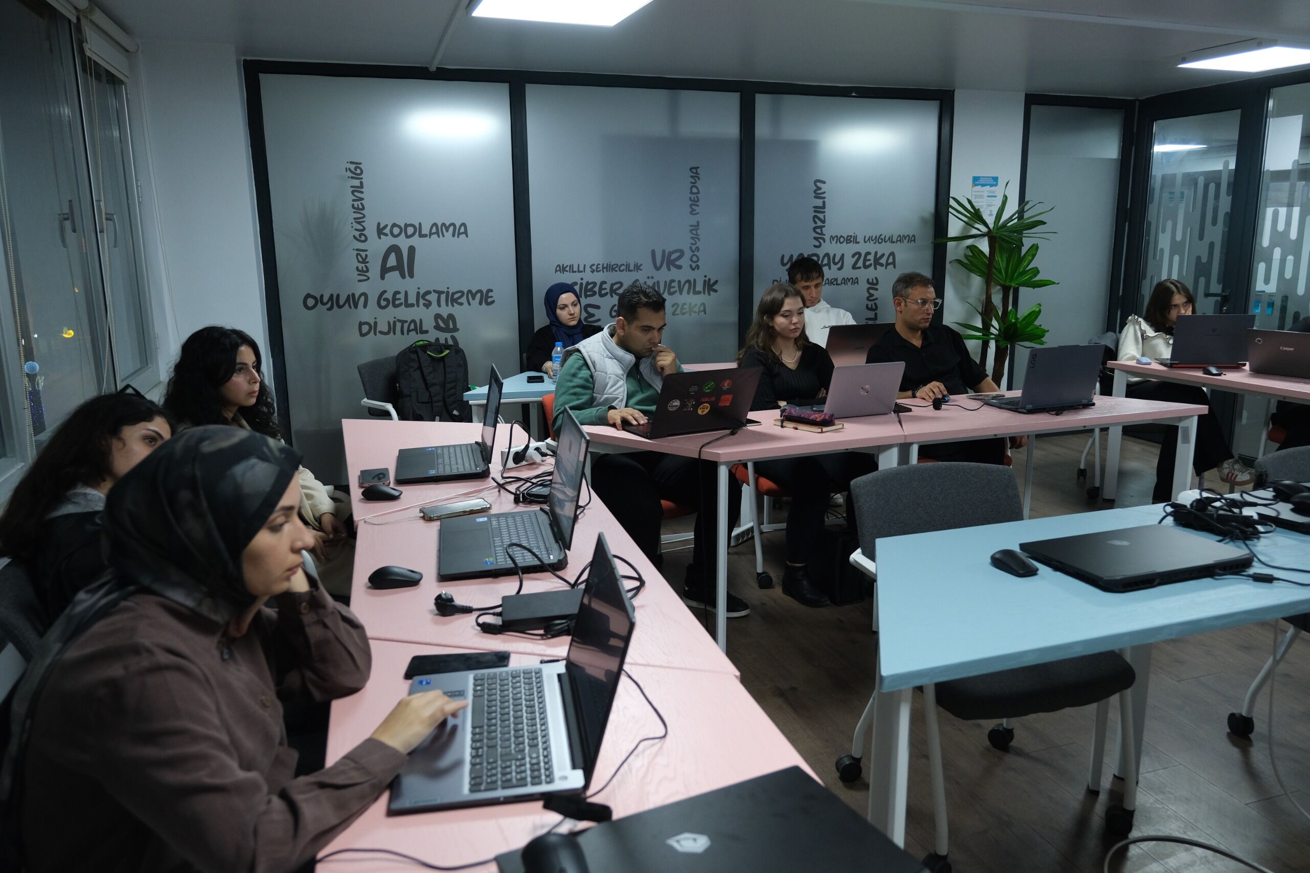 Dijital Kampüs’te Yeni Dönem Heyecanı Başladı (5)