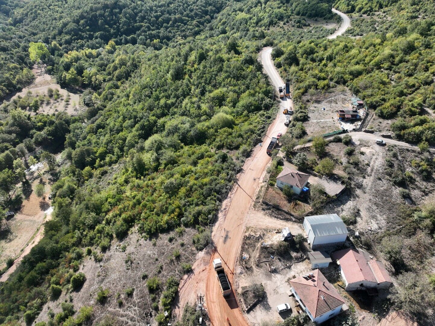 Körfez’de Köy Yollarına Büyükşehir Dokunuşu (4)